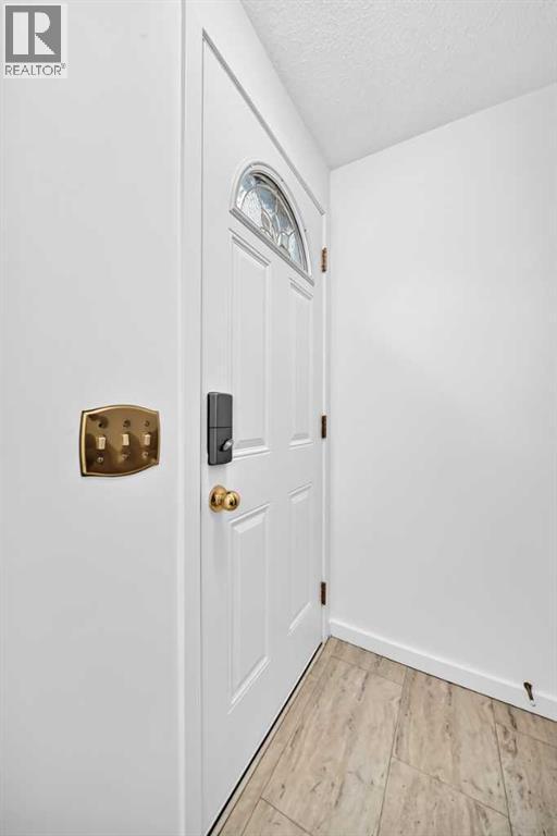 11010 Bonaventure Drive Southeast Property Photo 3
