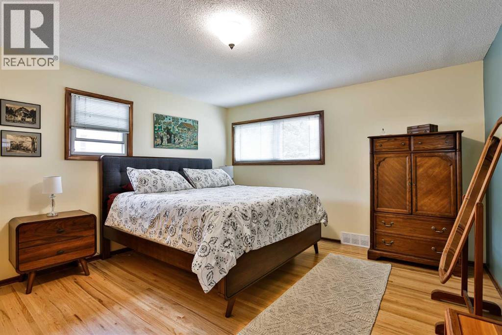 1323 3a Avenue N Property Photo 9