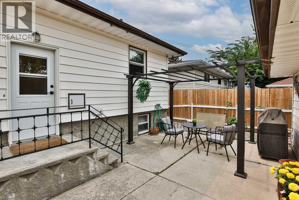 1323 3a Avenue N Property Photo 20