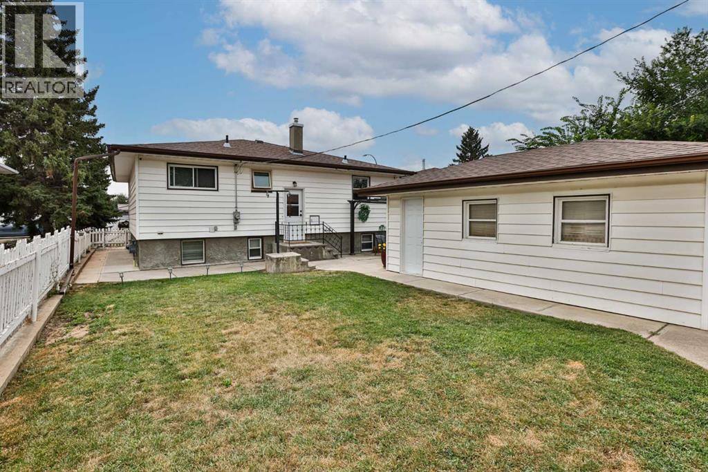 1323 3a Avenue N Property Photo 21