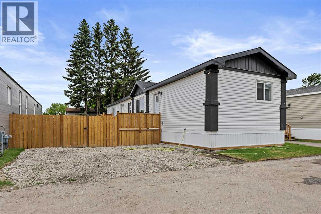 6220 17 Avenue Southeast Photo de la propriété 1