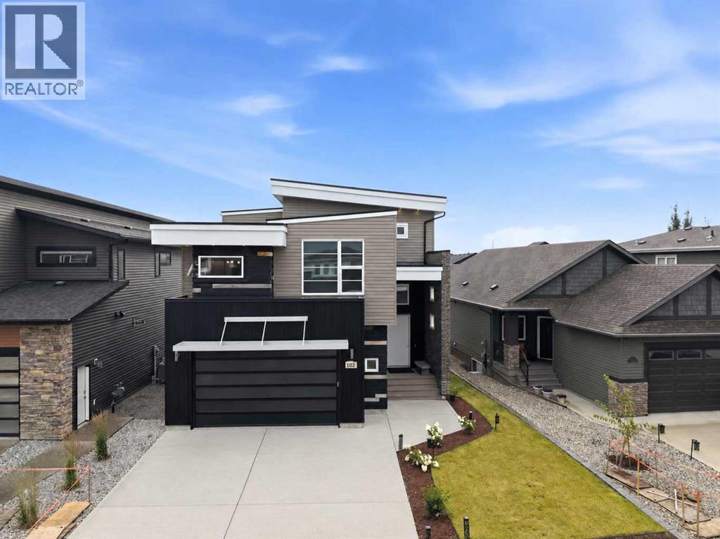 102 Longmire Close Property Photo 1