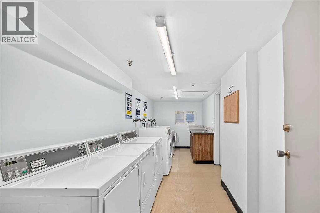 647 1 Avenue Northeast Property Photo 35