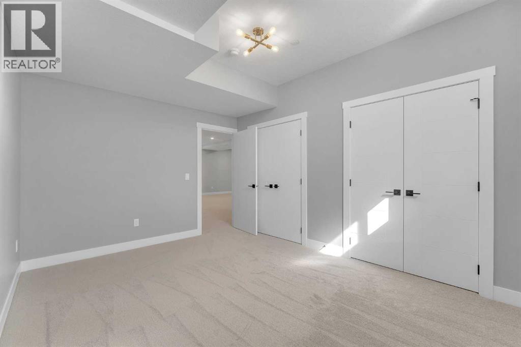282 Muirfield Crescent Property Photo 42