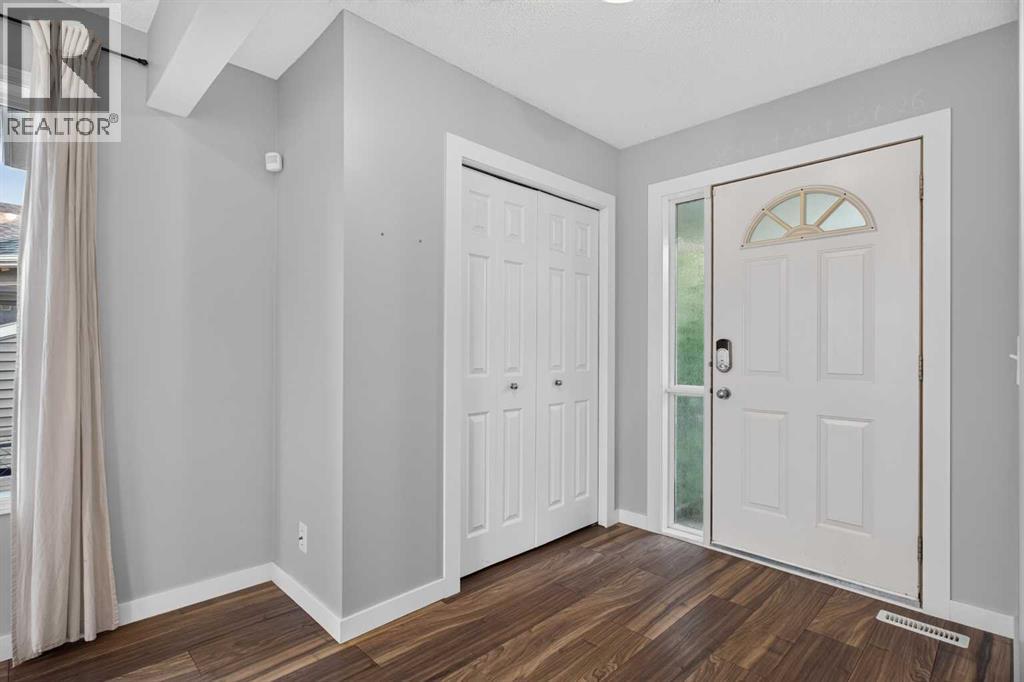 56 Silver Creek Boulevard Property Photo 3