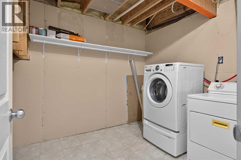 56 Silver Creek Boulevard Property Photo 28