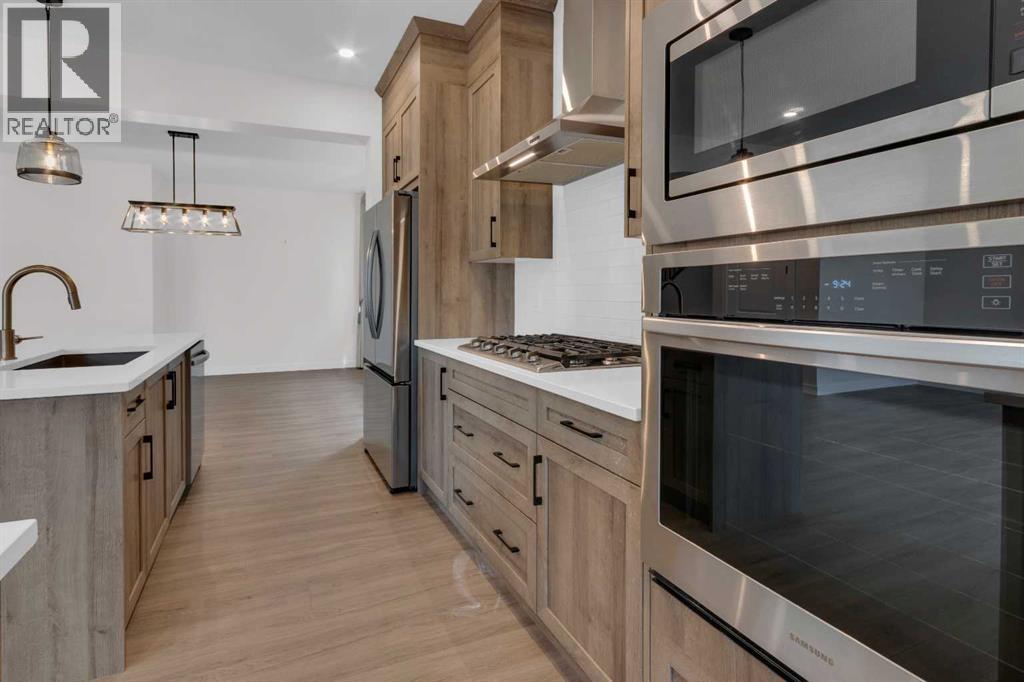 541 Baywater Manor Sw Property Photo 4
