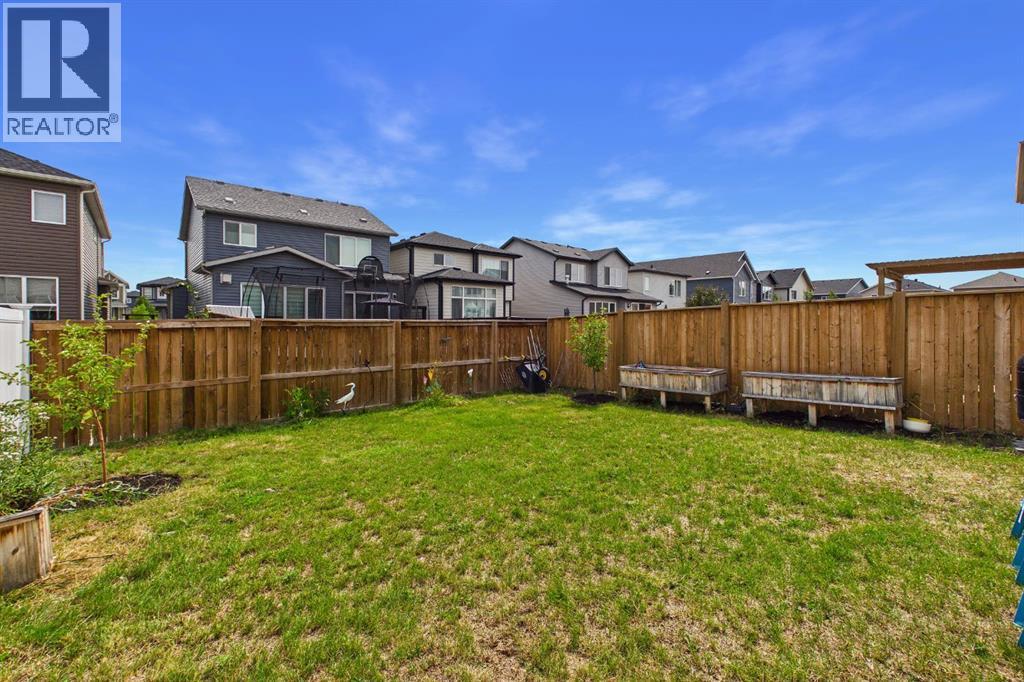 66 Legacy Glen Crescent Se Property Photo 24