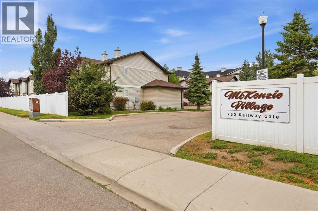 760 Railway Gate Southwest Property Photo 2