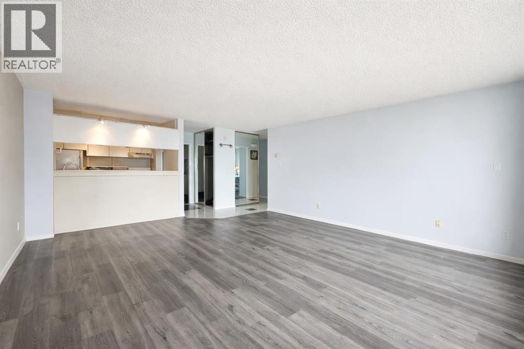 221 6 Avenue Southeast Property Photo 6