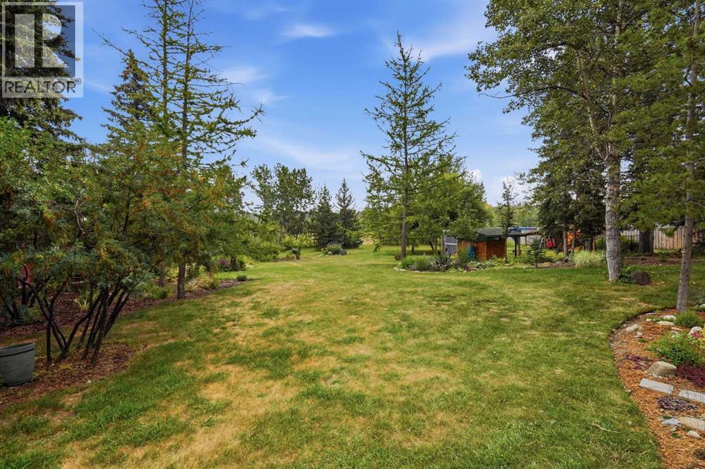 725 Calkins Place Property Photo 39