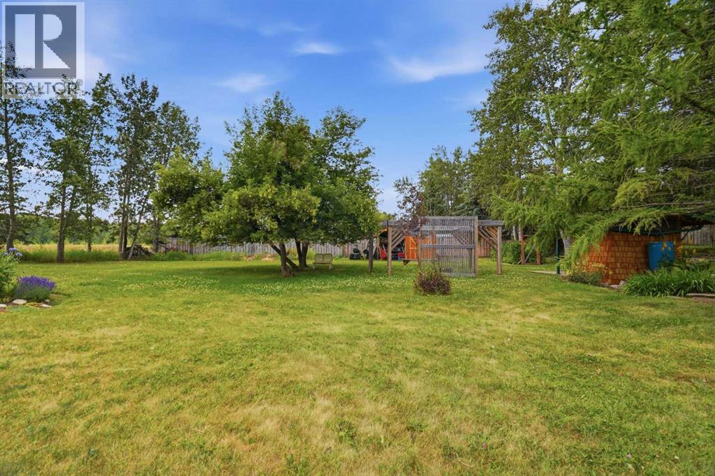 725 Calkins Place Property Photo 40