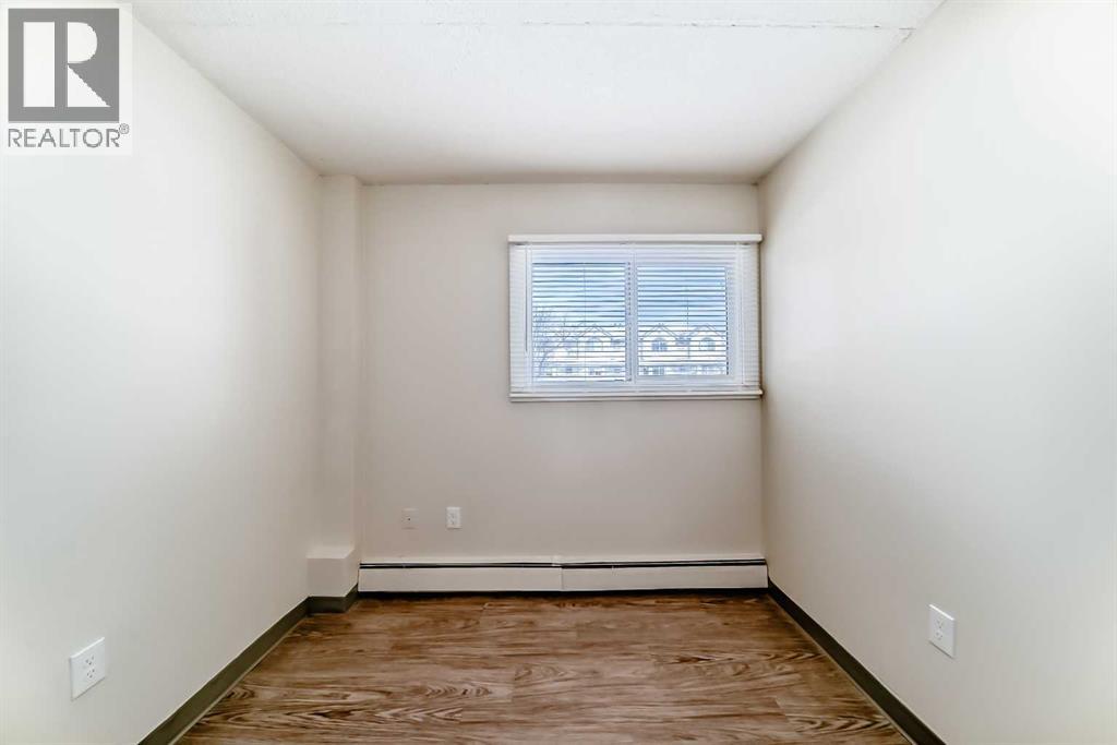 319 2 Avenue Property Photo 40