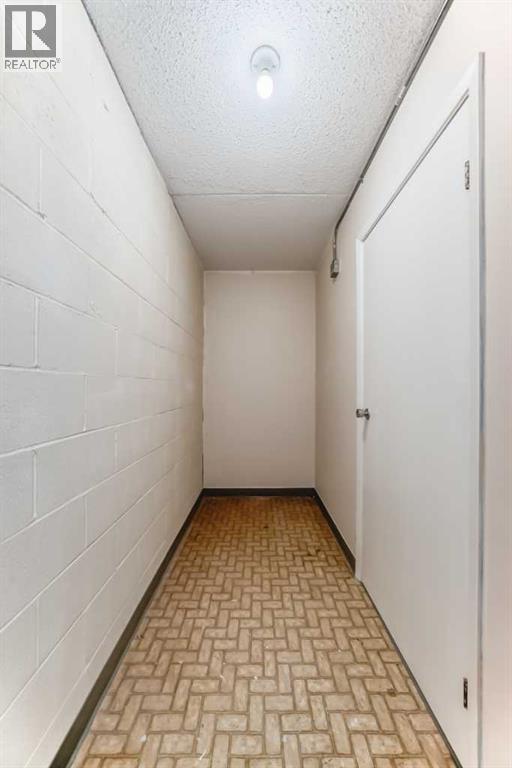 319 2 Avenue Property Photo 42