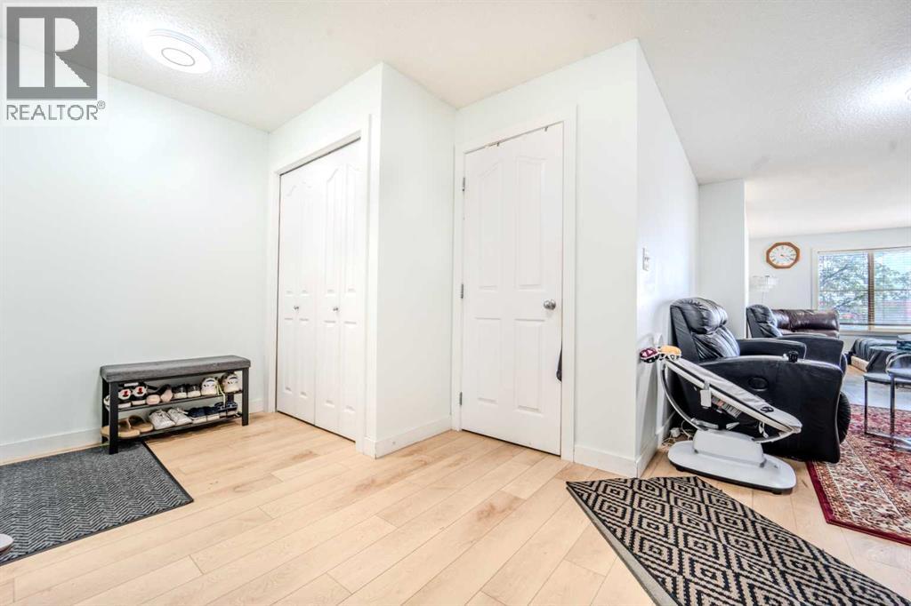 7180 80 Avenue Northeast Property Photo 6
