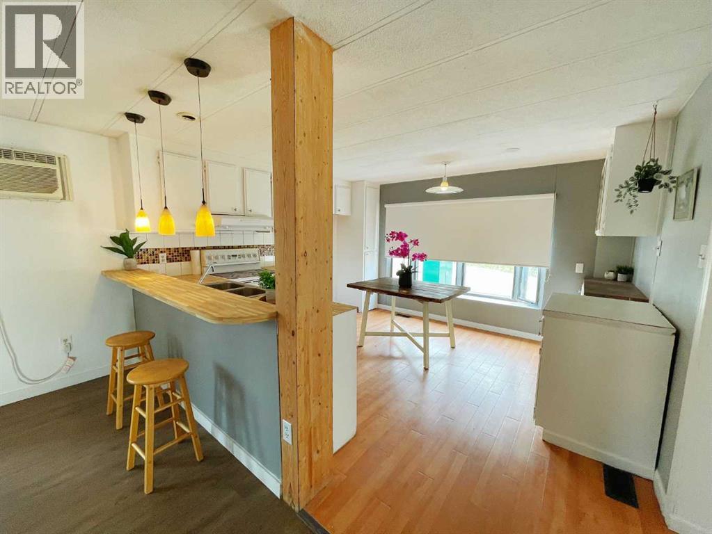 5301 2nd Street Property Photo 8