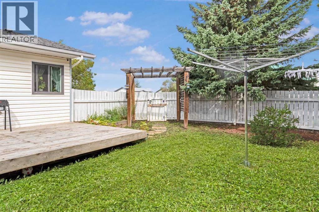 10602 101 Ave Property Photo 27