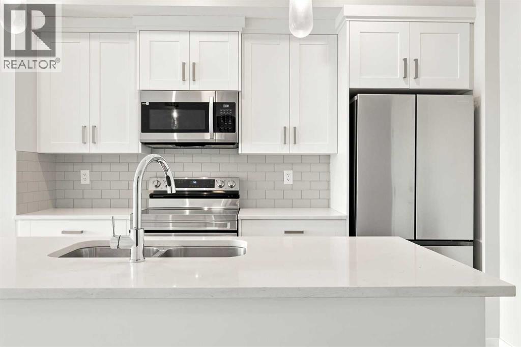 42 Cranbrook Gardens Southeast Property Photo 3