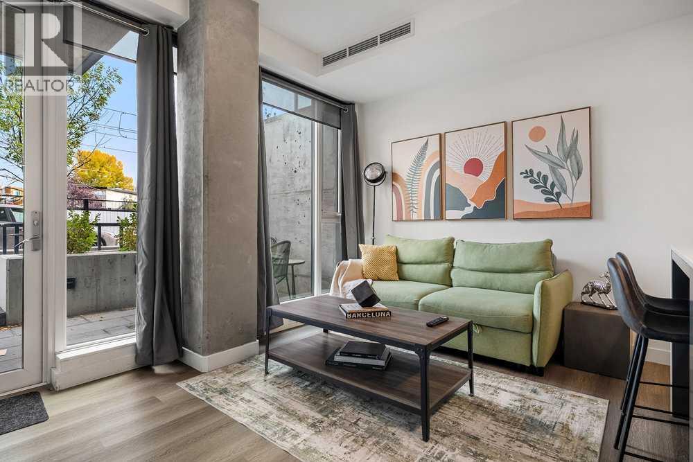 323 9a Street Nw Property Photo 1