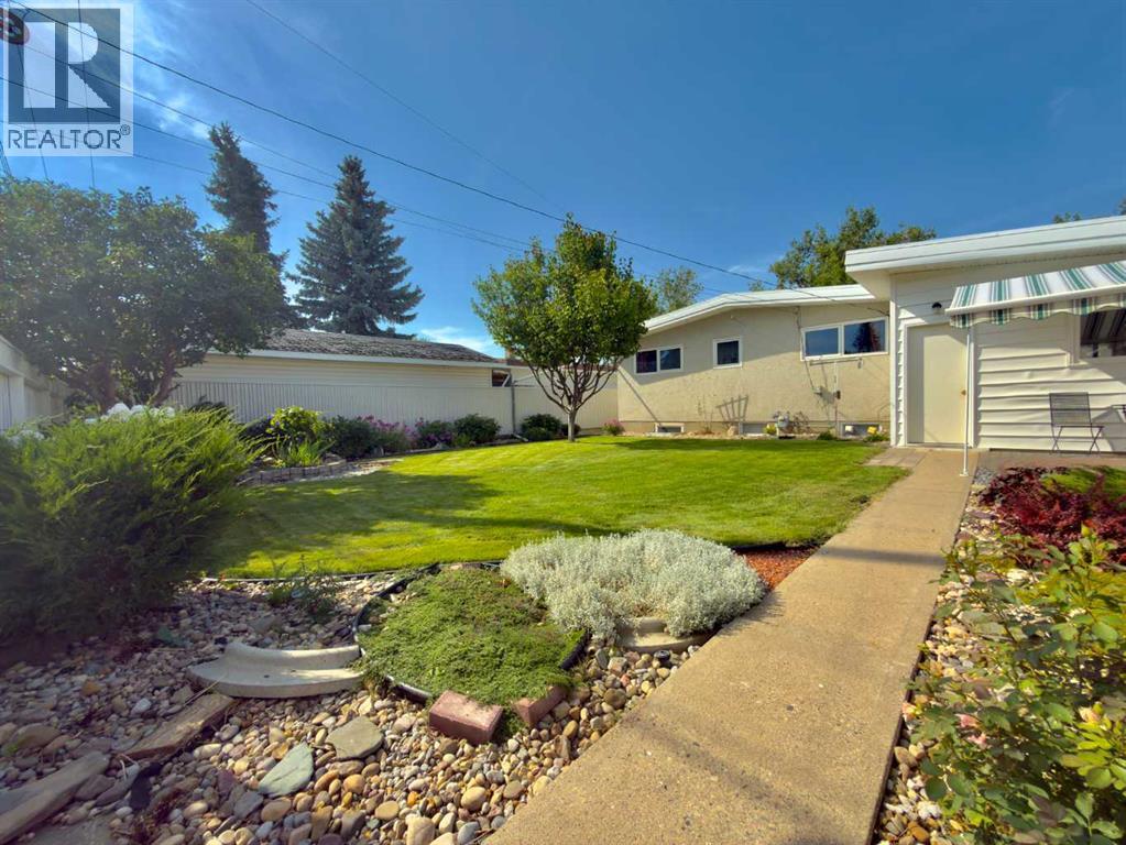 2610 20 Avenue S Property Photo 1
