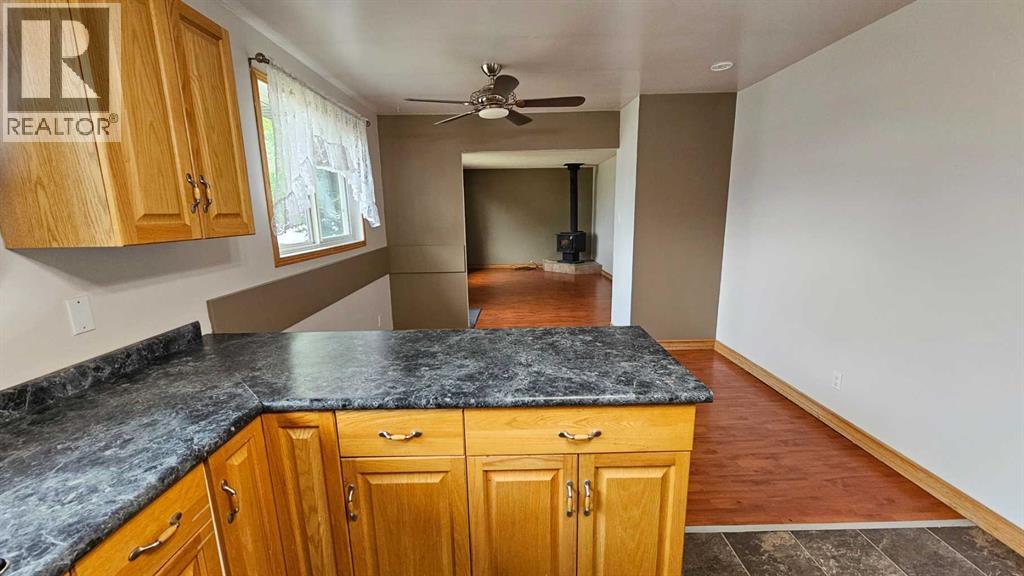 4810 Windsor Avenue Property Photo 10