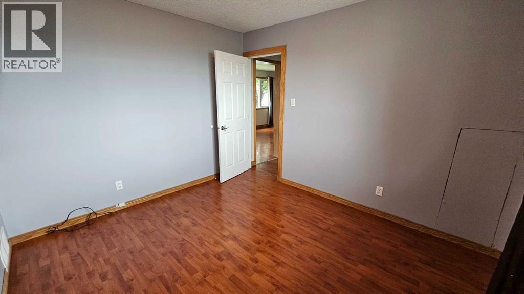 4810 Windsor Avenue Property Photo 17
