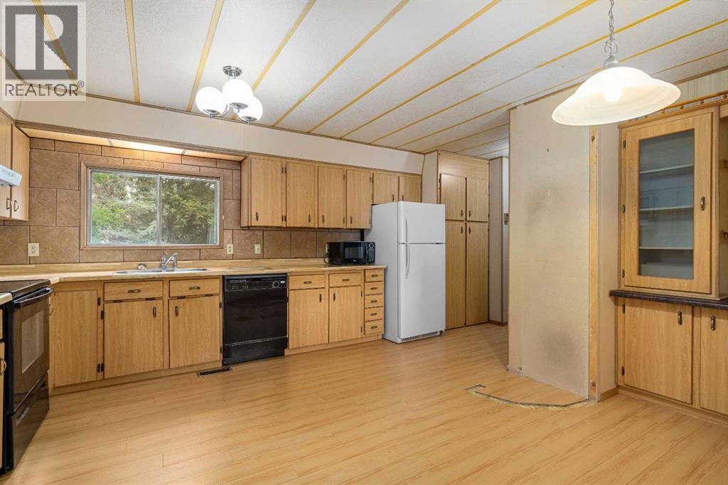 364 Burroughs Circle Ne Property Photo 4