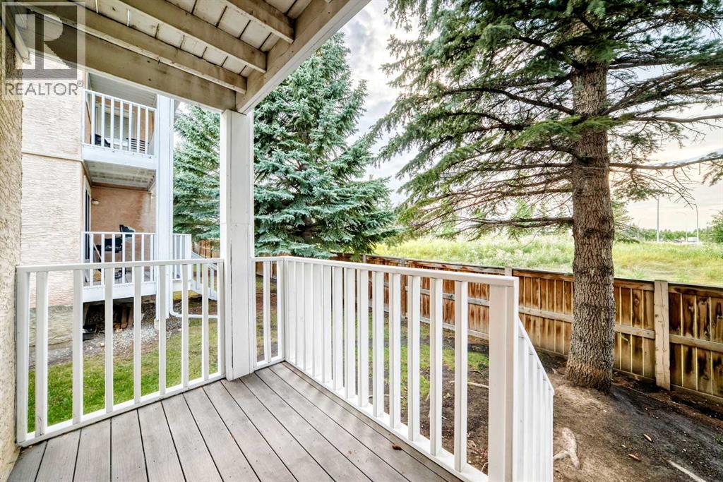388 Sandarac Drive Northwest Property Photo 17
