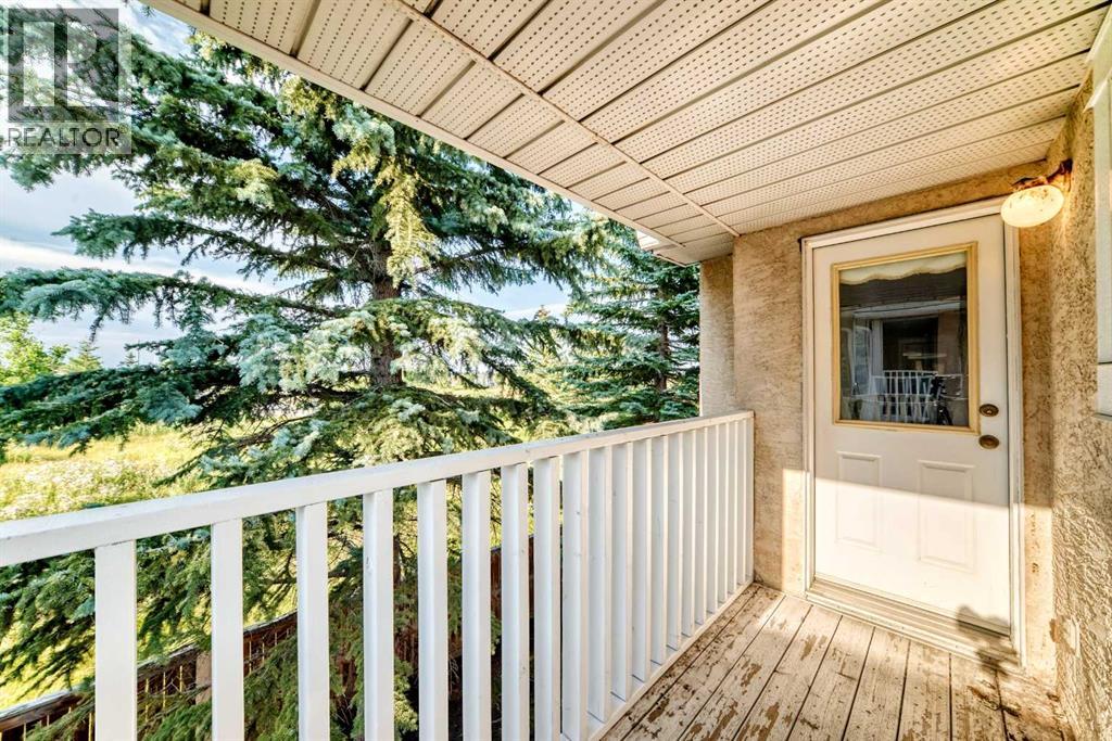 388 Sandarac Drive Northwest Property Photo 22