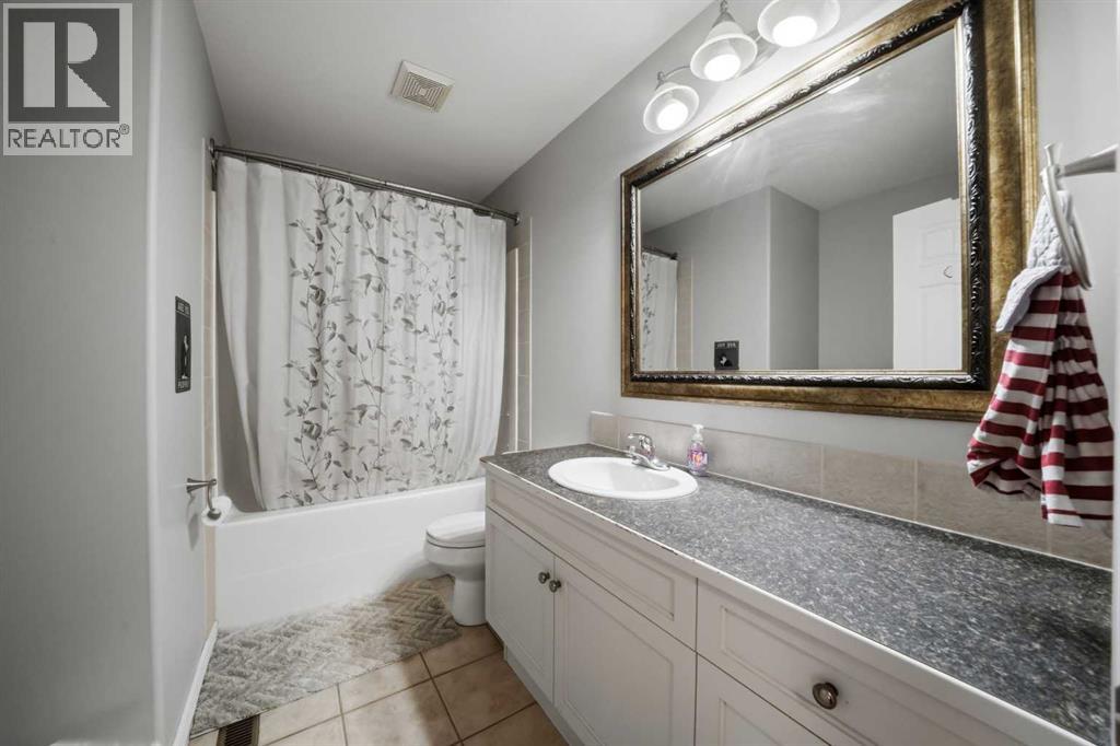 2 Estella Crescent Property Photo 9