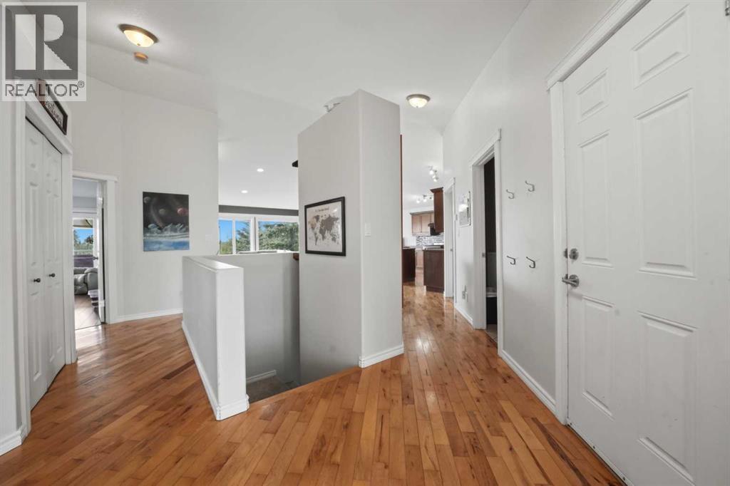 2 Estella Crescent Property Photo 10