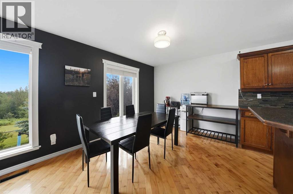 2 Estella Crescent Property Photo 16