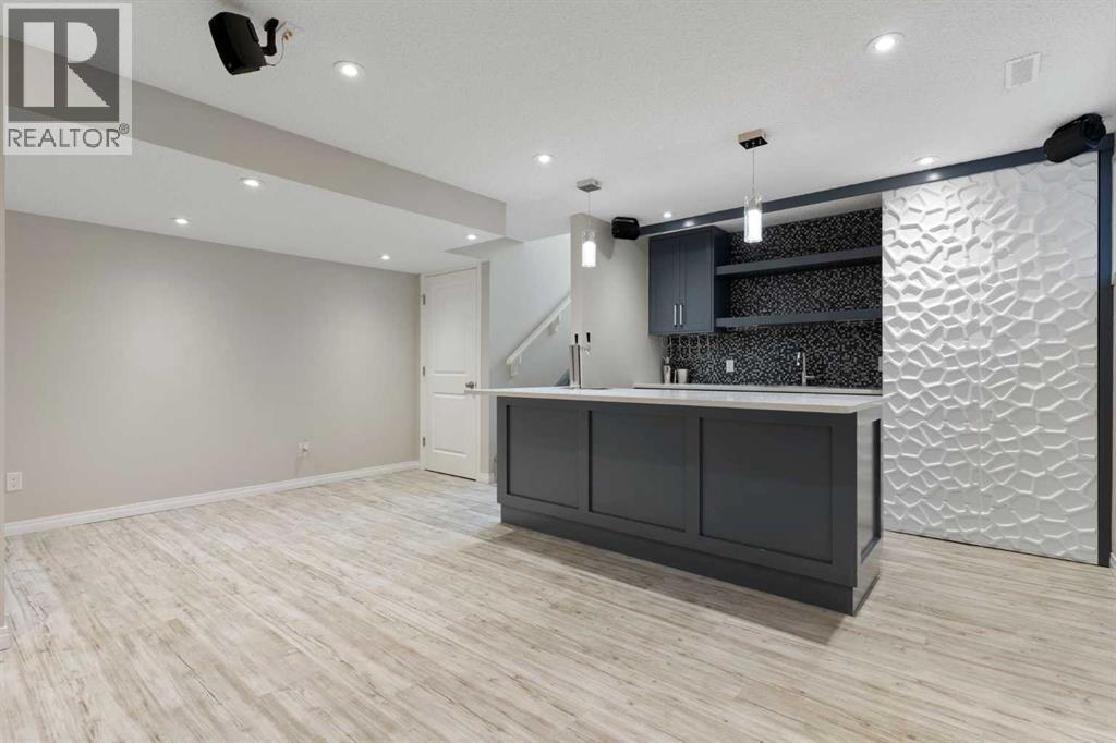 16 Fireside Way Property Photo 6