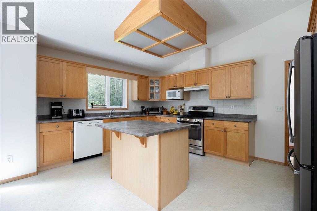 205 Cheecham Drive Property Photo 8