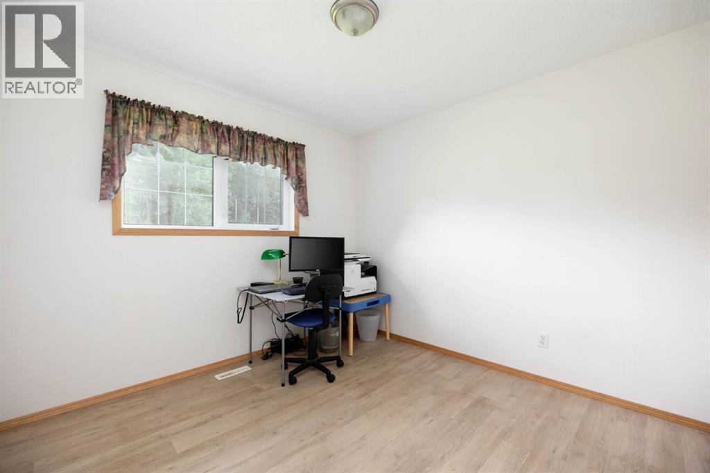 205 Cheecham Drive Property Photo 18