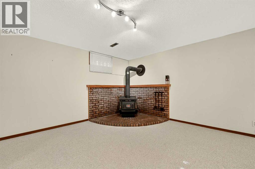 3606 Spruce Drive S Property Photo 44