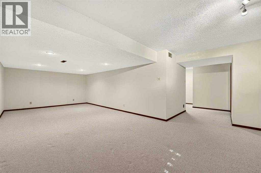 3606 Spruce Drive S Property Photo 45