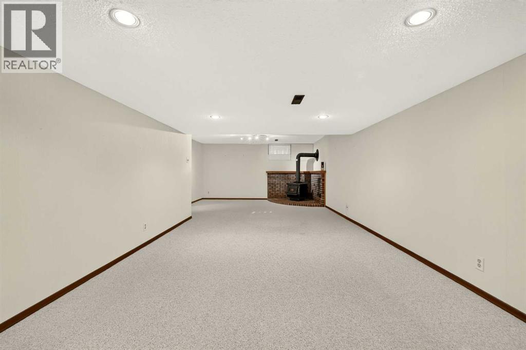 3606 Spruce Drive S Property Photo 47