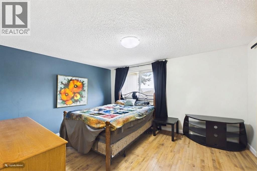 800 Bowcroft Place Property Photo 13
