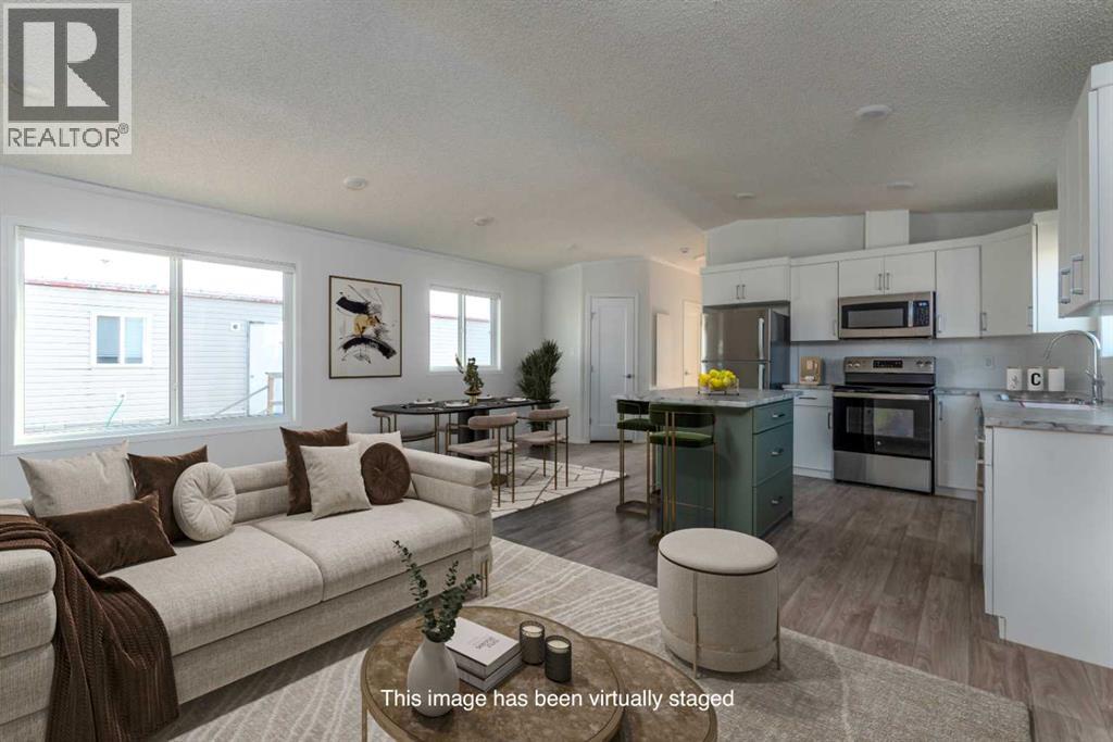 5308 57 Street Property Photo 6