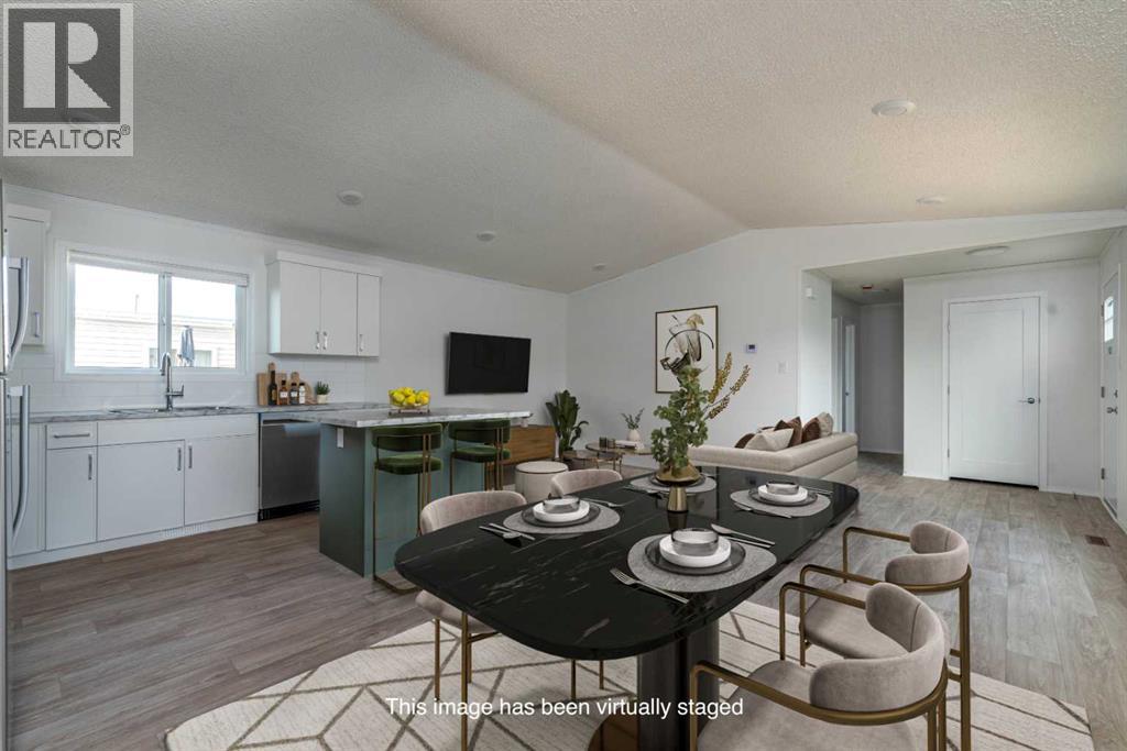 5308 57 Street Property Photo 7