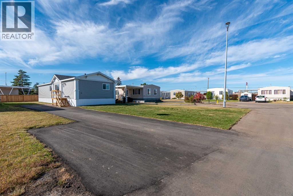 5308 57 Street Property Photo 33