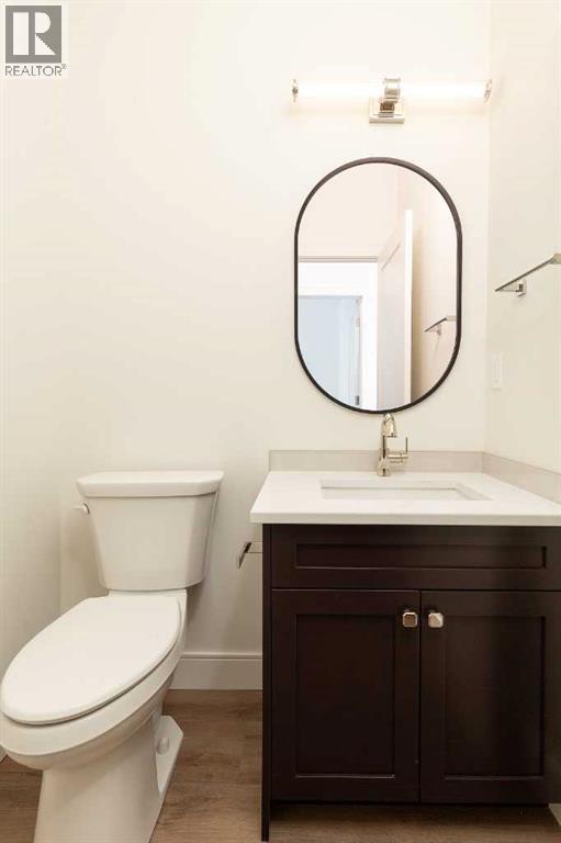 561 Malahat Green W Property Photo 11