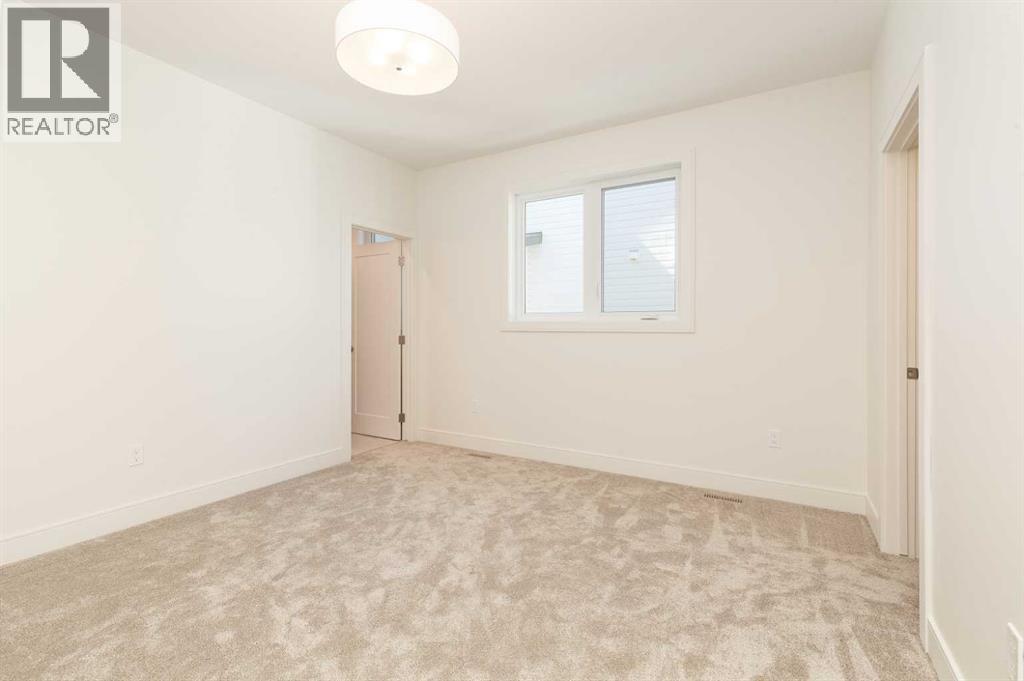 561 Malahat Green W Property Photo 13