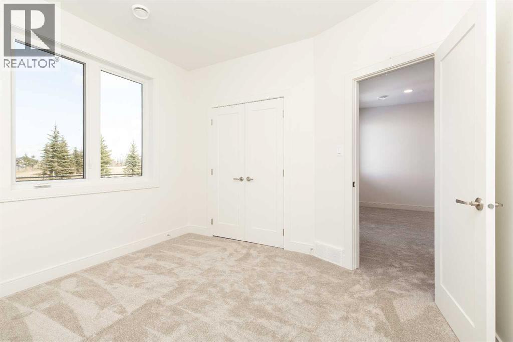 561 Malahat Green W Property Photo 25