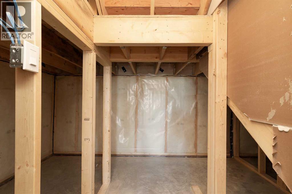 561 Malahat Green W Property Photo 30
