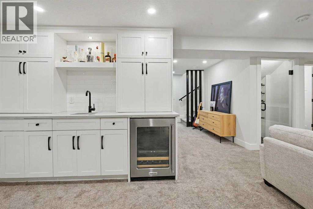 2615 Lougheed Drive Sw Property Photo 31