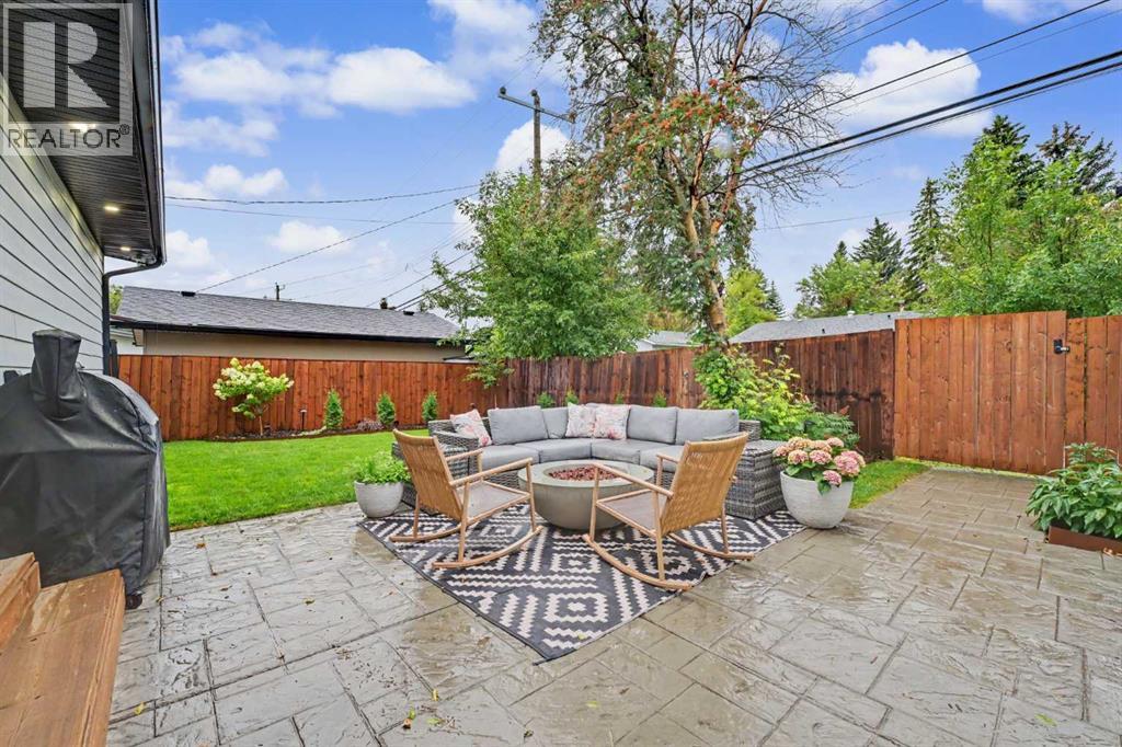 2615 Lougheed Drive Sw Property Photo 37