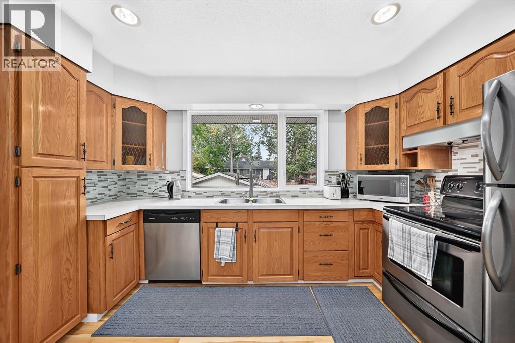 1008 Cantabrian Drive Sw Property Photo 4