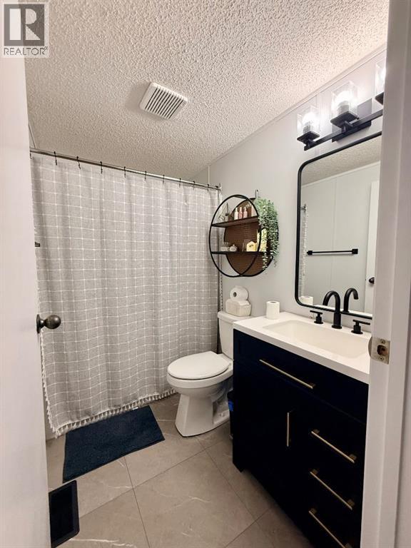 10629 101 Ave Property Photo 25